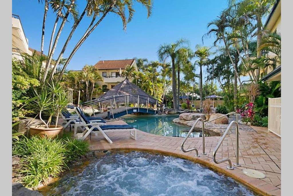 Haven On Noosa Hill - Sunset Views, Pools, Spa Ngoại thất bức ảnh